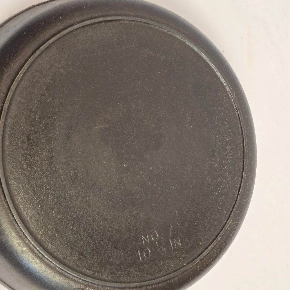 BSR Birmingham Stove & Range No 7 Cast Iron Skillet 10 1/8 Inch Century Series
